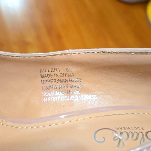 Miss Black Footwear - Picture 5 of 9